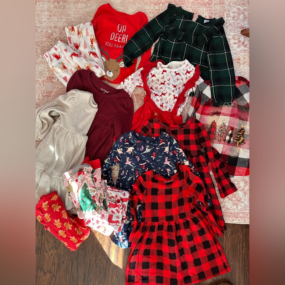 4T Christmas lot